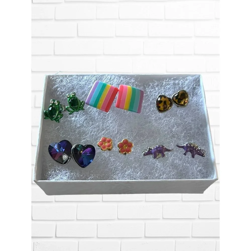 Kids Girls Fashion Earring 6‎ Pair Lot Post Style Frog Flowers Dino Rainbow Mix